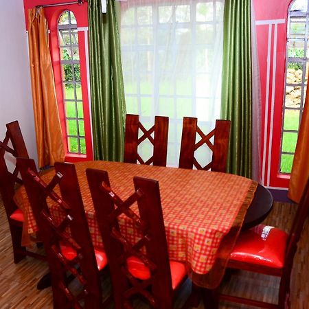 Serian Vacation House Narok Екстер'єр фото