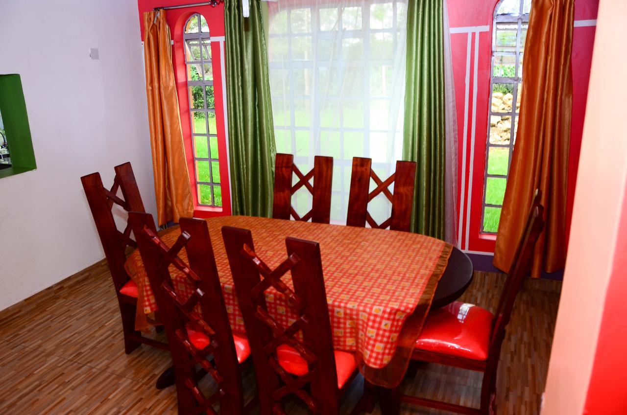 Serian Vacation House Narok Екстер'єр фото